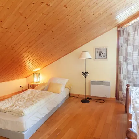 Apartment La Ploche 6 *